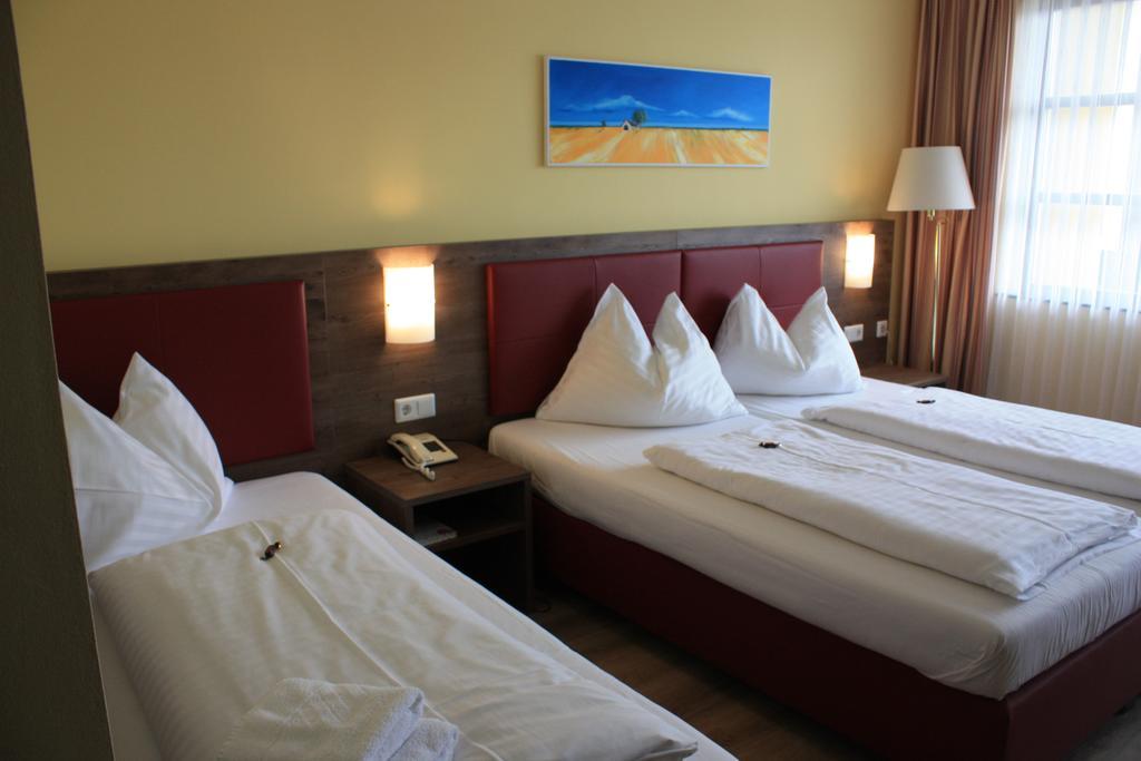 Burgenlaenderhof Hotel Garni Mörbisch am See Buitenkant foto