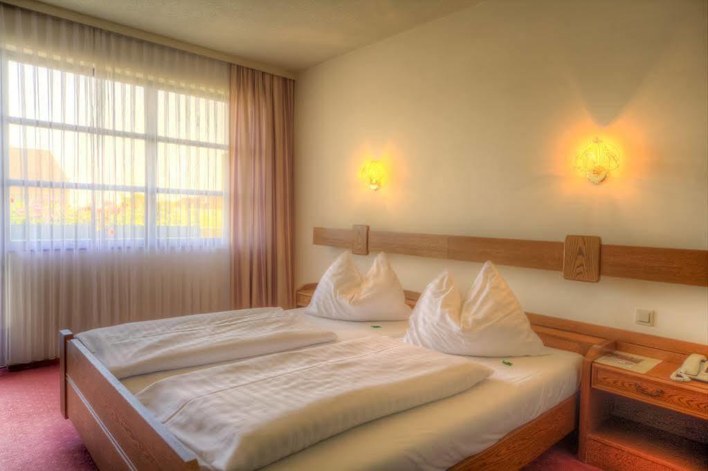 Burgenlaenderhof Hotel Garni Mörbisch am See Buitenkant foto